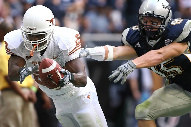 社会各界应 社会各界应