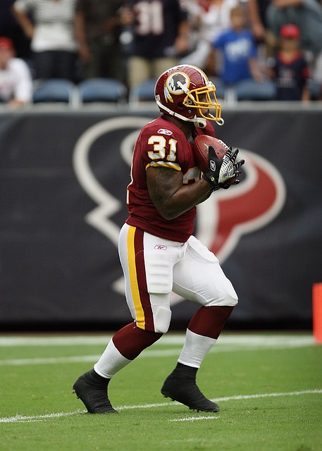 并通过身体 并通过身体